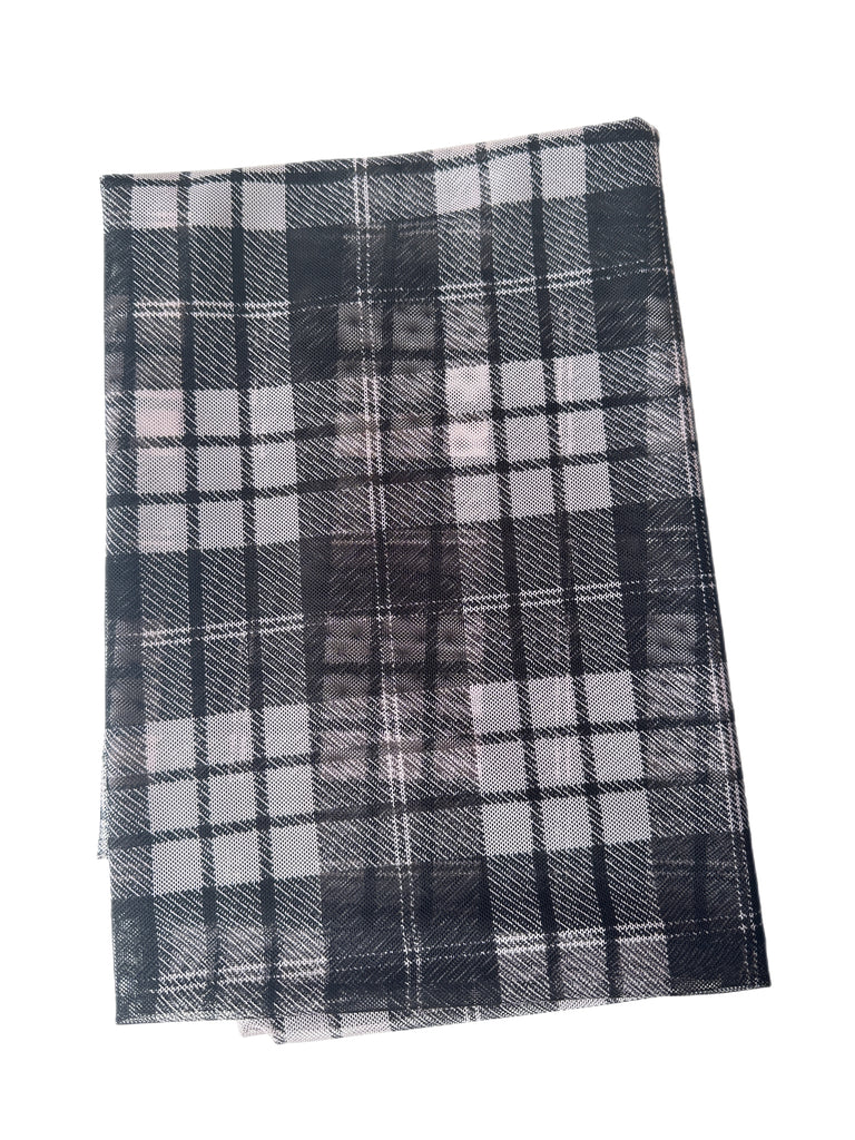 Plaid black and white mesh knit